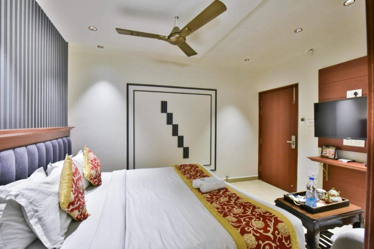 Hotel Highland Amritsar Bagian luar foto