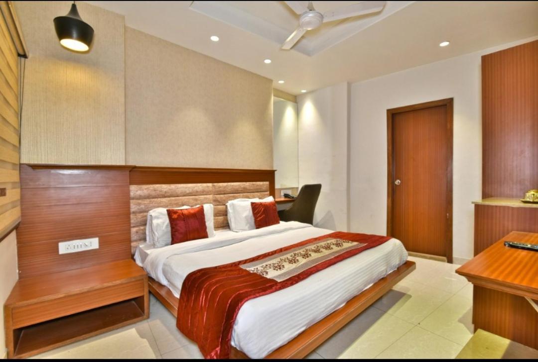 Hotel Highland Amritsar Bagian luar foto